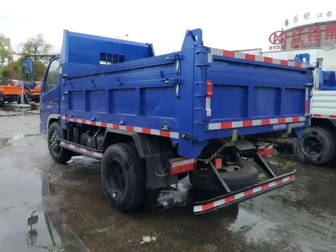 时风风顺国五490单排3.19米工程自卸车(车库专用车)