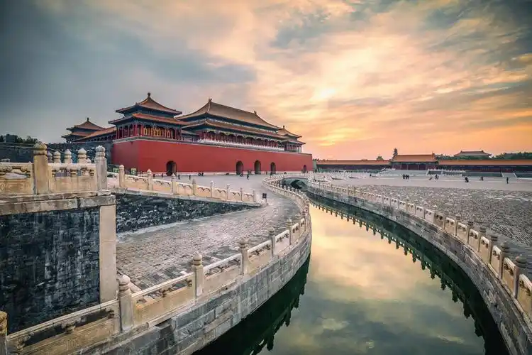 带着敬意去记录京城的古建筑群