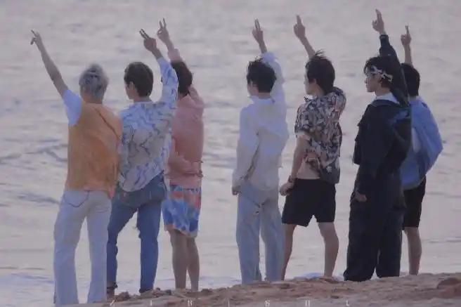 时代少年团团综4月8日上线#09不限定的海边少年们 我准备好了!