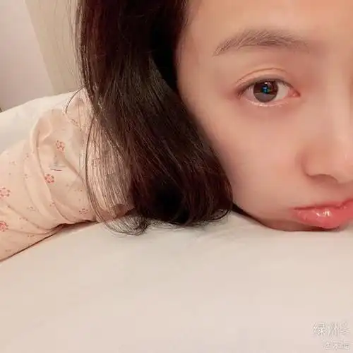 宋茜po出素颜照33岁真实肤质曝光