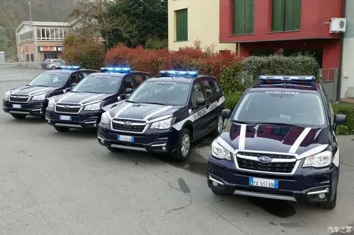 意大利森林人警车救护车赏析