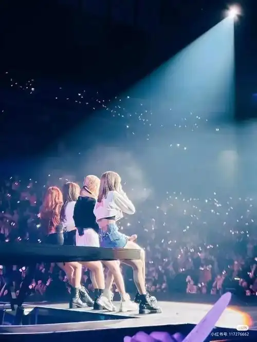 blackpink全员续约 你们续约啦! - 抖音