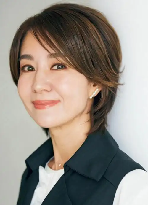 中年女人尽量远离这2种发型很显老另外这3款更减龄显脸小