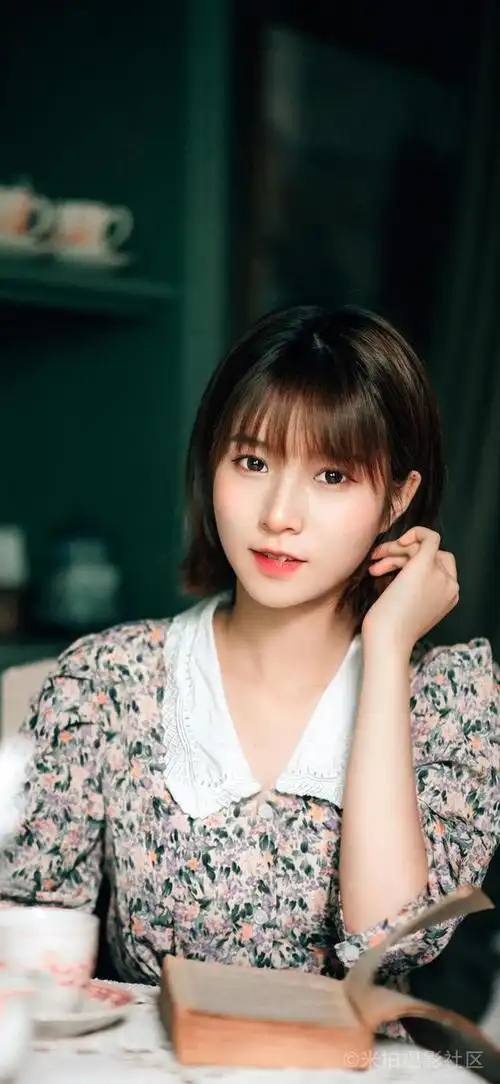 女生拍照姿势合集