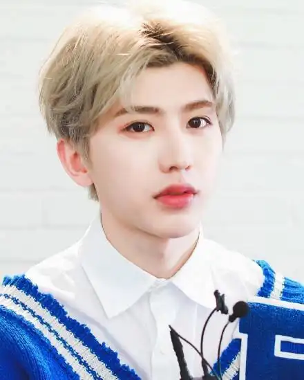 蔡徐坤被依海文化索赔1000万,被老东家指控不正当竞争