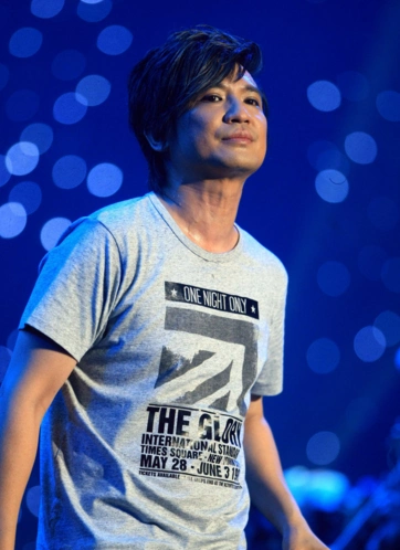 图beyond成员叶世荣图片北京新专辑首唱怀念黄家驹