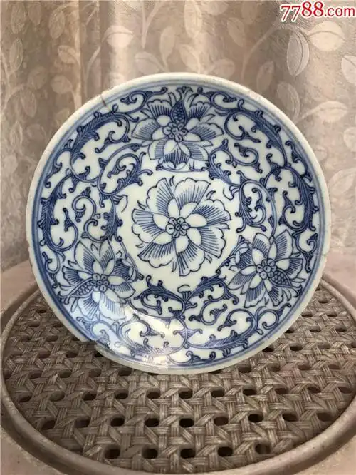 清代细路青花缠枝莲盘_青花瓷_第1张_7788钟表收藏