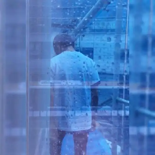 王俊凯帅气背影图片合集安全感十足的心动背影