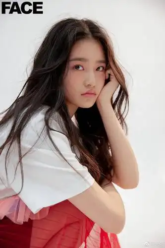 这个童星柴蔚长得好像林允啊