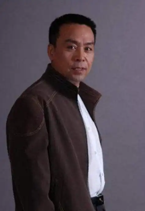 如今明星女儿让他骄傲让他忧|老戏骨|血色蔷薇|幸福胡同|实力派演员