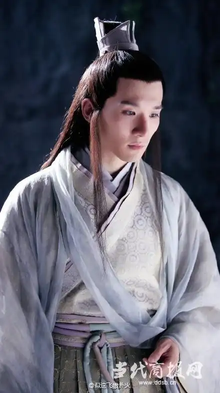 无垢云牙实则暗藏《花千骨》最终结局 录制花絮首曝小骨眼神有内幕