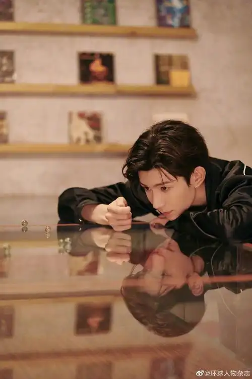 王源环球人物且听风吟