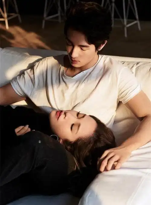 "小鲜肉收割机"萧亚轩:有钱有颜继承10亿遗产,23年换17任男友