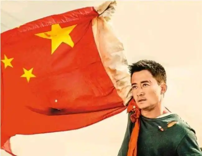 曾经说吴京的那批人该醒醒了,好莱坞的超级英雄救不了世界_冷锋_中国