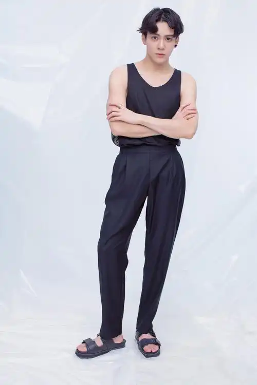 曾舜晞秋日清凉写真 示范男友穿衣范本