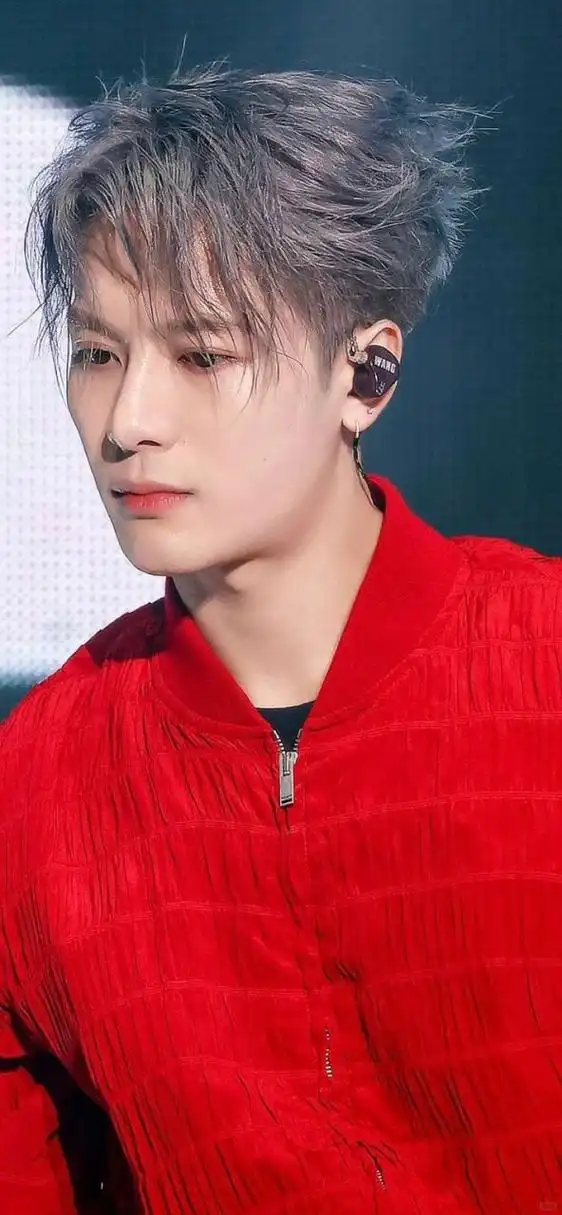 这次王嘉尔的壁纸真的是太惊艳啦!