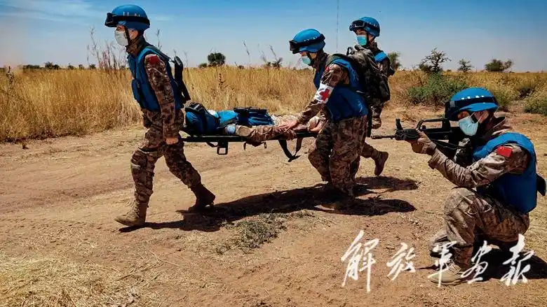 中国蓝盔执剑卫和平