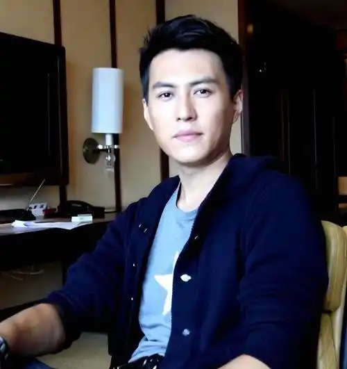 靳东:受不了江珊女儿满脸的嫌弃,余生不会辜负离异的李佳_角色_电视剧