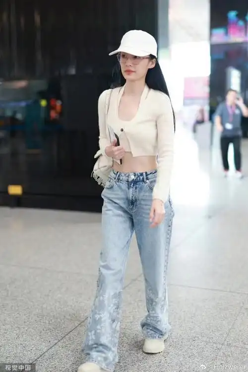 holzweiler##机场穿搭