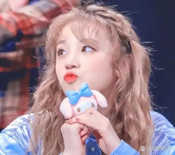 女团头像——(g)i-dle宋雨琦    "遇见你的那天" "樱花开满了南山" 给