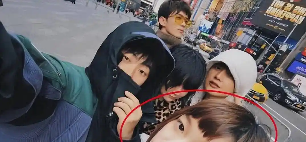 "情商代表"吴磊:一句话化解热巴年龄焦虑,凭实力带姐姐暴富_吴悦_弟弟