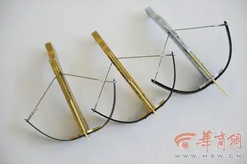 所出售的"牙签弩"名为"签弩迷你弓箭十字发射牙签男孩玩具收藏摆设"