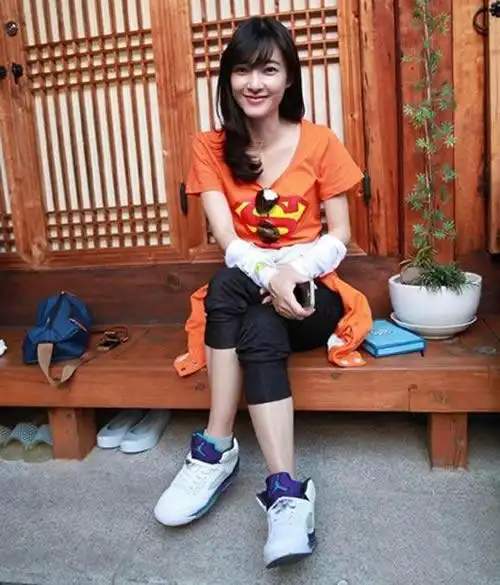 王丽坤奔跑吧素颜好美 网友:简直美翻了(图)