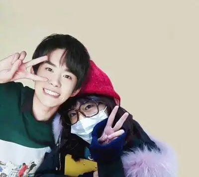 易烊千玺不会有女友感情在他身上还太早了