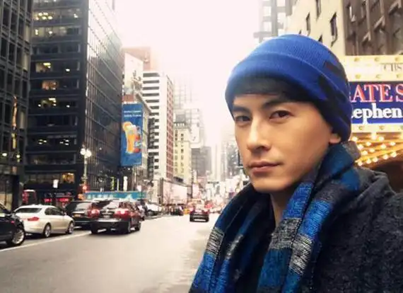 郑元畅老婆周开丽照片 与"黑正妹"被曝交往多年网友崩溃