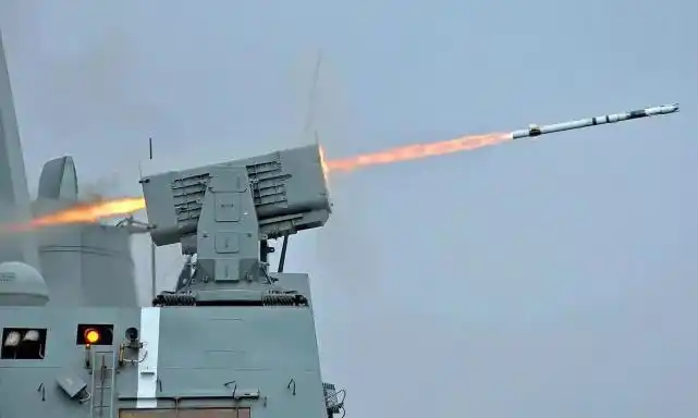 美军导弹将对准核潜艇基地,10分钟就打到俄罗斯|战略核潜艇|洲际导弹