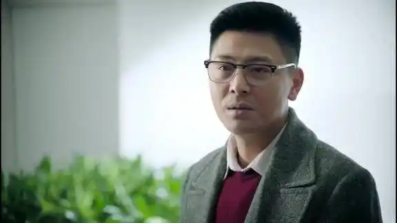 鸡毛飞上天邱英杰忍者病痛折磨开会现场一团糟忍不住发飙