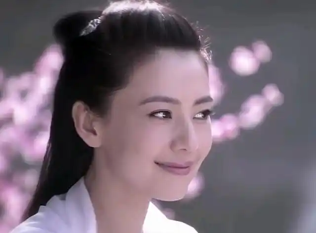 古装美人高圆圆的七个古装角色若惜最美飘絮第二