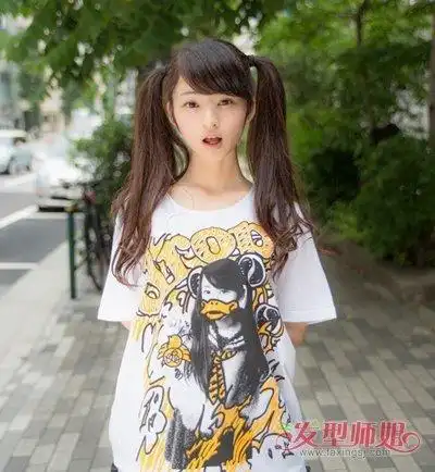 扎马尾辫额头前的碎发怎么办 马尾怎么扎额头碎发少