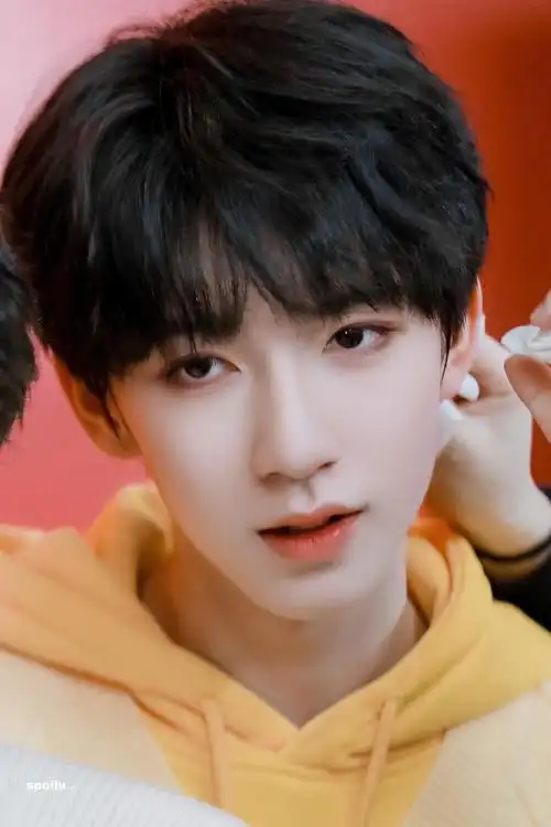 贺峻霖《贺峻霖接招吧前辈》《贺峻霖快乐大本营》《贺峻霖凉.