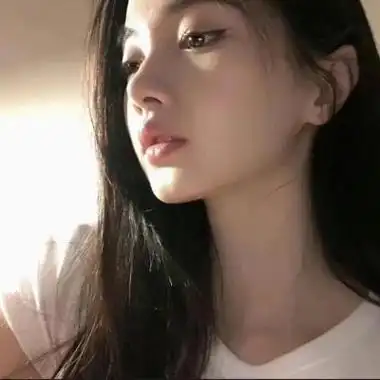 魅力十足很有氛围的真人女生头像