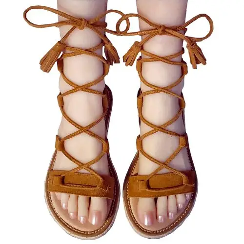 度假凉鞋女夏仙女风20新款平底百搭绑带罗马鞋波西米亚沙滩鞋大码