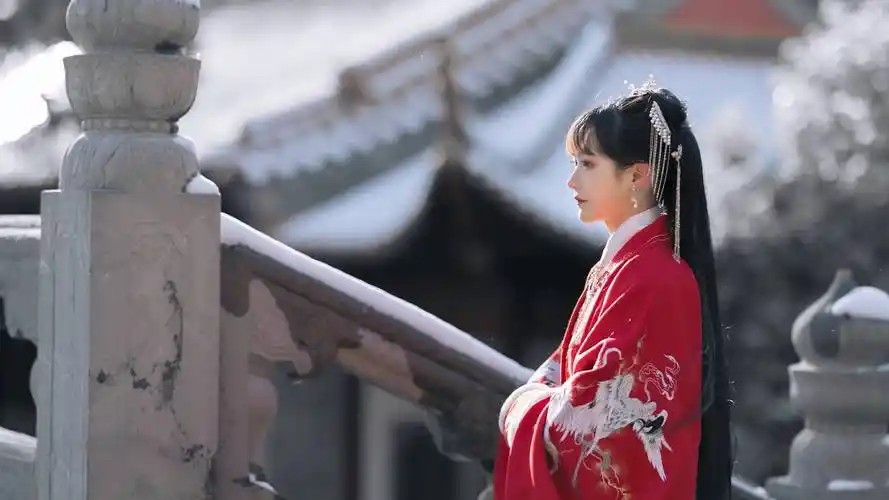 古装汉服美女唯美写真图片