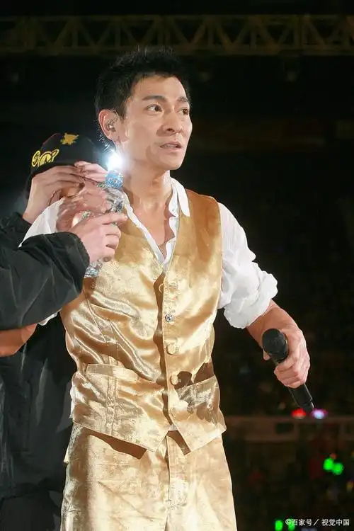 刘德华的成长励志故故事,激励了很多人!