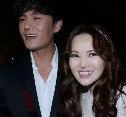 伊能静双十一狂买900件商品,秦昊自曝眼皮直跳