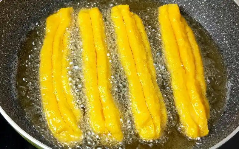 油条又出新做法了简单易学配方详细讲解学会的人有口福了