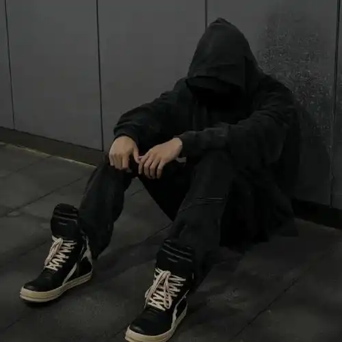 不露脸男生头像