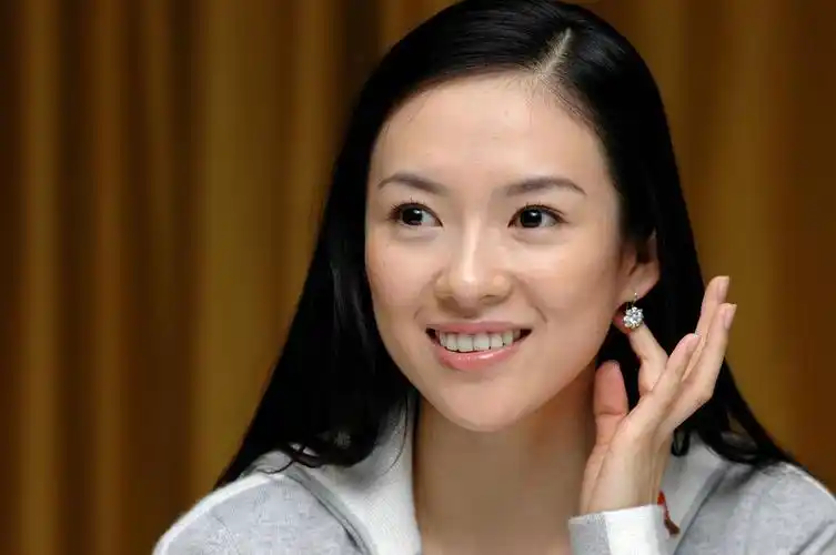 章子怡个人简历(章子怡简历个人资料简介)