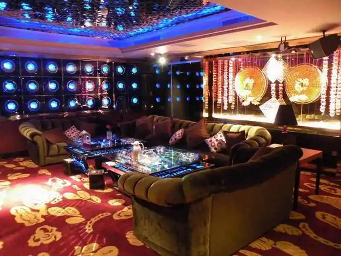 西安夜总会ktv预定咨询打折预定电话最低消费,看下详解吧!