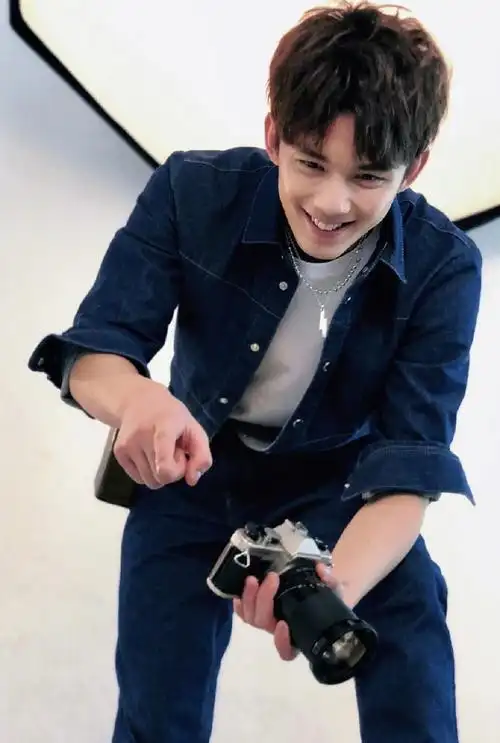 吴磊叶洪王##吴磊小尹