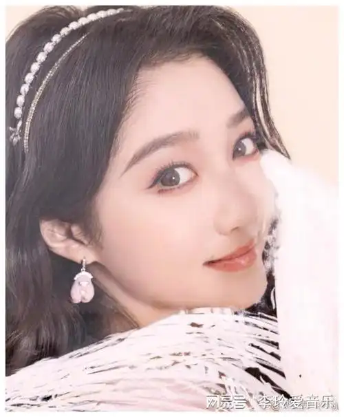 鹿晗|甜蜜|胡歌老婆_网易订阅