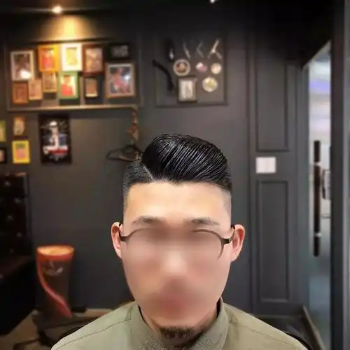 男士发型37分侧背头发型怎么弄好看