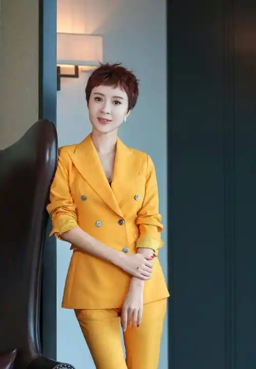 回顾金巧巧我这辈子正确的决定就是在42岁高龄为大丈夫生儿子