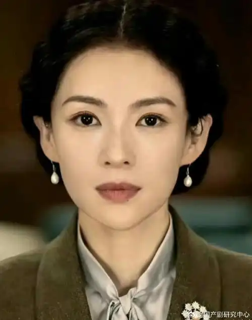 章子怡教科书级别的脸