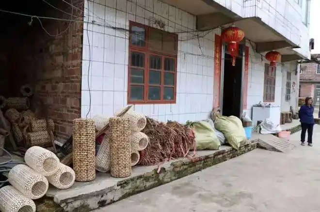 玉林这小山村出现在明代徐霞客游记里一种手工艺品闻名欧美