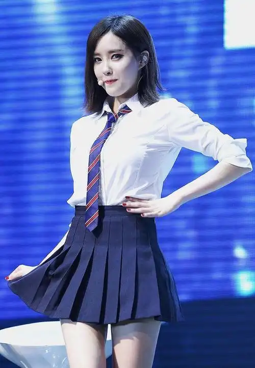 朴孝敏,韩国艺人,组合t-ara成员之一 ,毕业于成均馆大学,曾经获得首尔